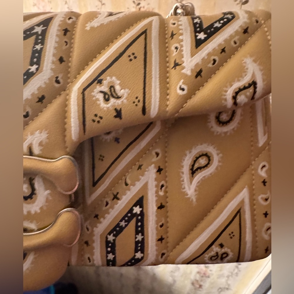 One of a Kind Coach Handpainted Quilted Tabby 20 - Picture 3 of 13